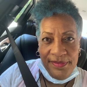 Meet your Posher, Carol